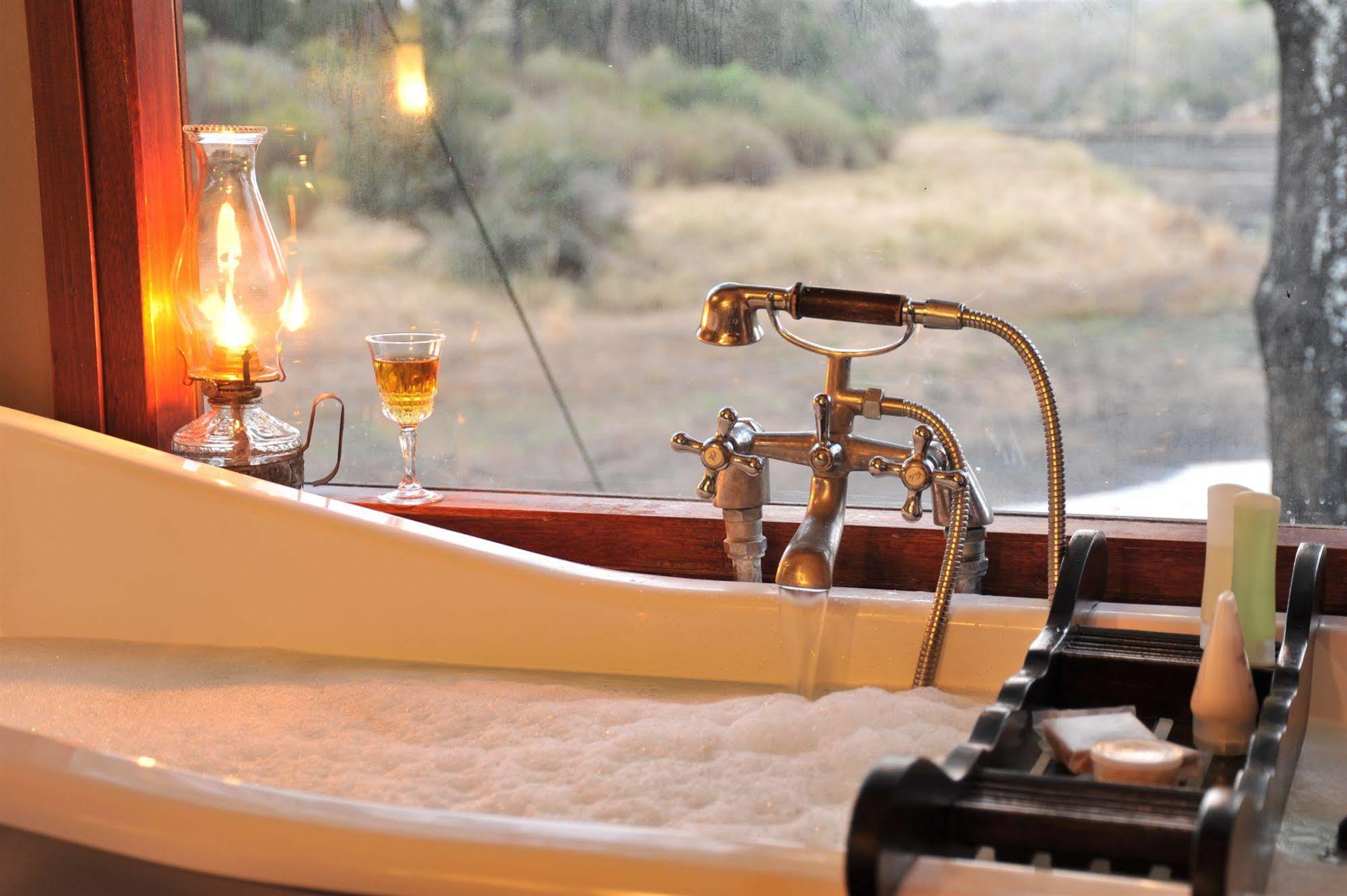 Hamiltons Tented Camp Mluwati Concession Exteriör bild